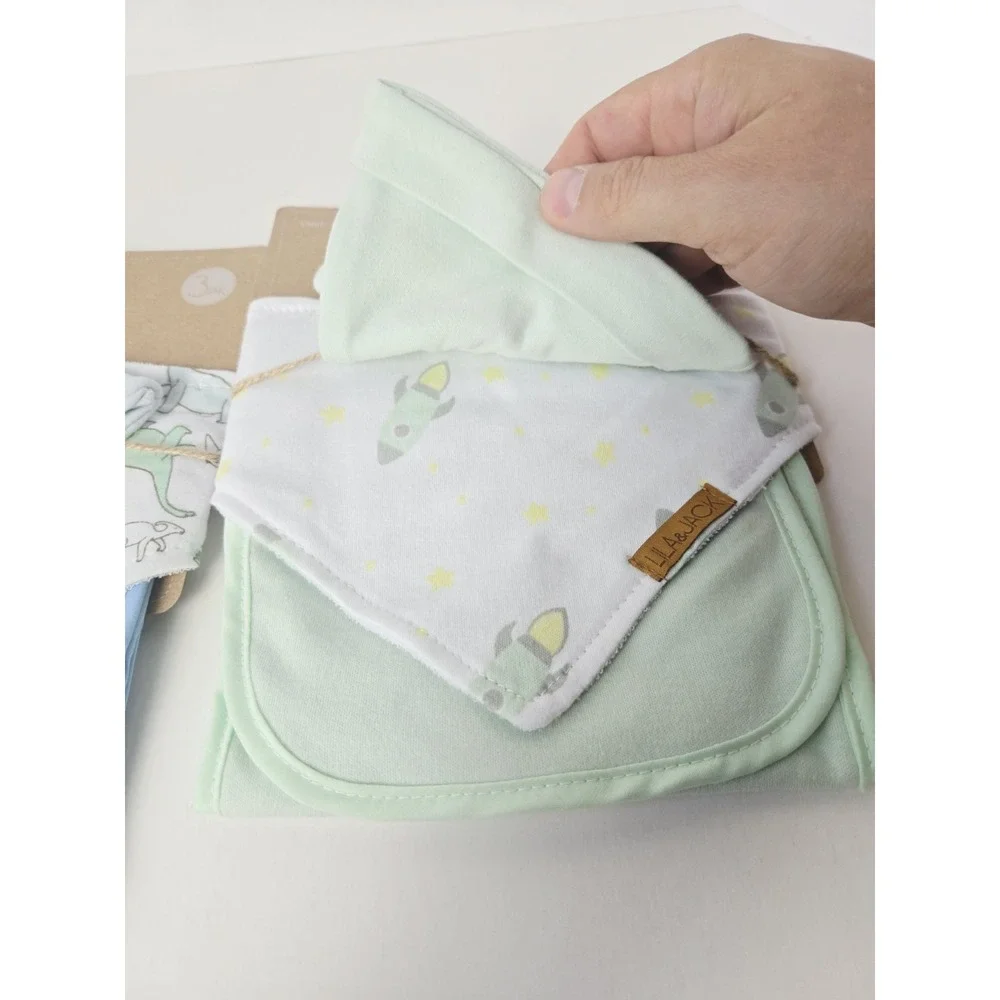Lila &‎ Jack Set 3 pack x 2 Hat/Bib/ Burp Cloth set NEW blue green rocket dino